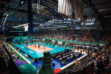 Piękny turniej BOGDANKA Volley Cup im. Tomasza Wójtowicza w Lublinie. Mistrzowie zagrają w finale